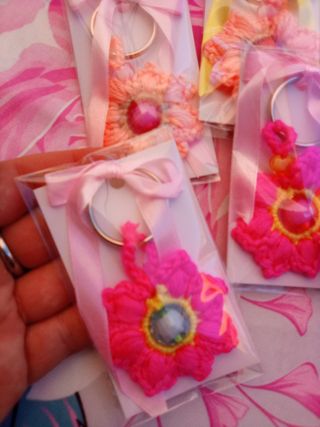 Portachiavi uncinetto fatti a mano - 10pz