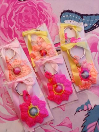 Portachiavi uncinetto fatti a mano - 10pz