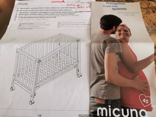 Cuna Micuna blanca - 75€
+ colchon (Nueva 339€) 