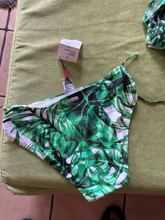 Bikini Tankini estampado hojas