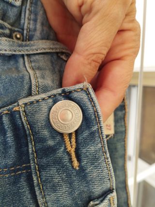 Jeans Levi's skinny taglia 27