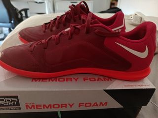Zapatillas Nike Tiempo Sala rojas