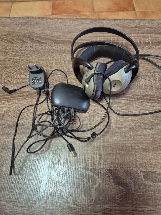 Auriculares Philips SHC2000