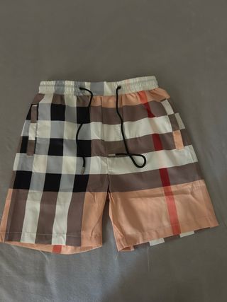 Pantaloncini a quadri stile Burberry – Come nuovi 