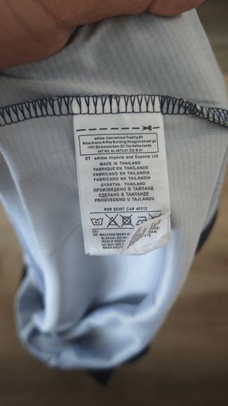 Camiseta Adidas Real Madrid M Con etiqueta