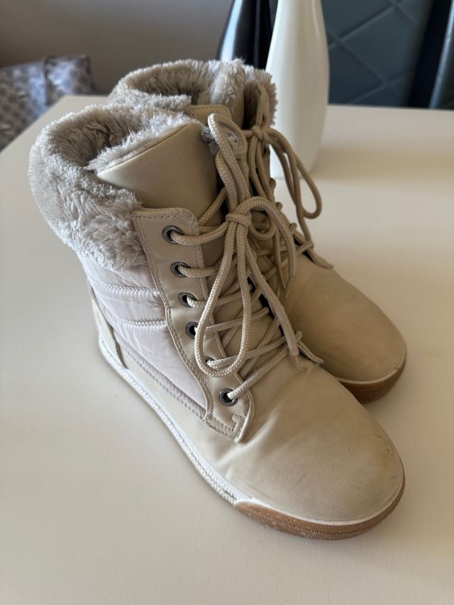Botas Nieve beige Talla 39