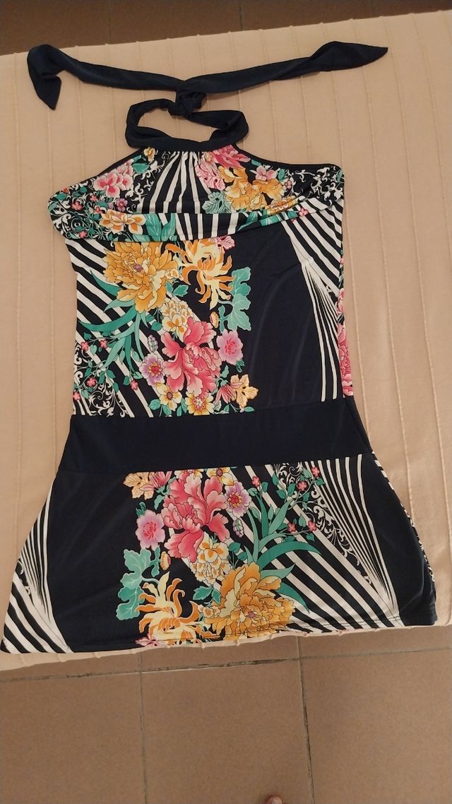 Abito estivo floreale nero