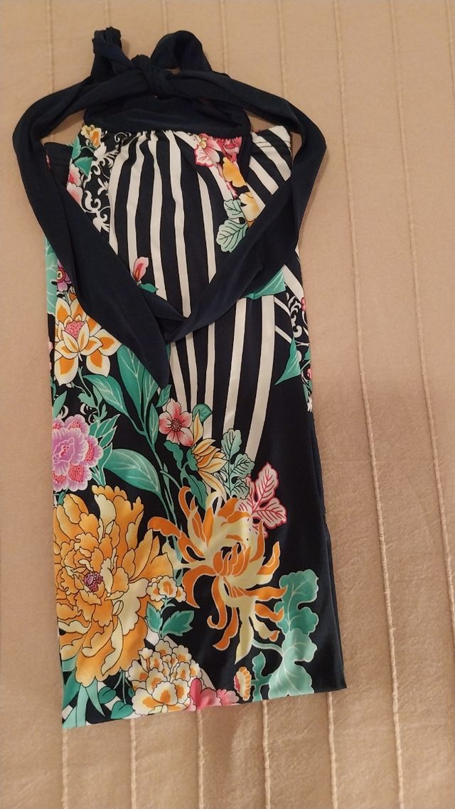 Abito estivo floreale nero