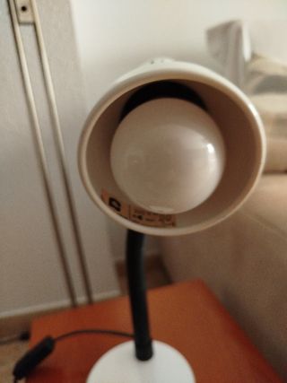 Lampara flexo escritorio blanca