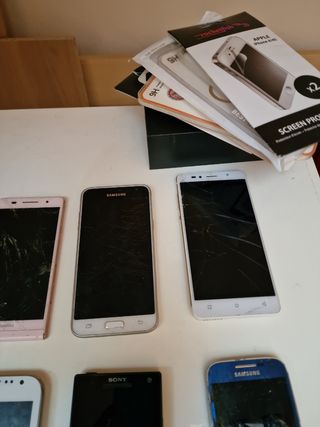 7 Smartphones - Huawei, Samsung, Sony