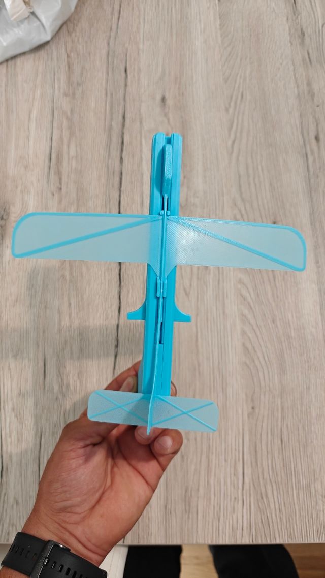 Lanzador aviones juguete