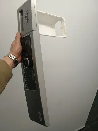 Panel táctil lavadora Whirlpool FSCR 80422S