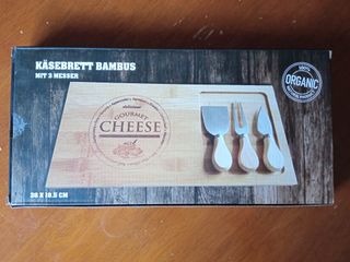 Tagliere per formaggi con 3 utensili