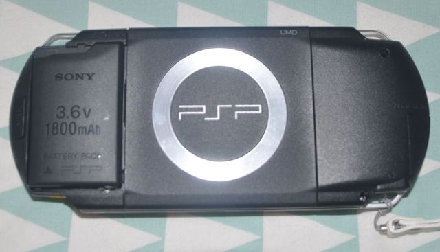 PSP 1004 Negra - En perfecto estado