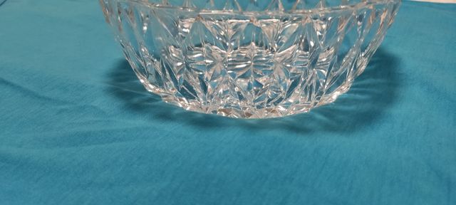 Centro de cristal tallado