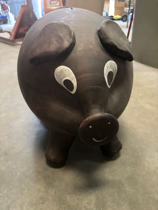 Hucha ceràmica marrón