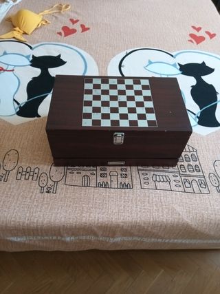 Caja ajedrez vintage