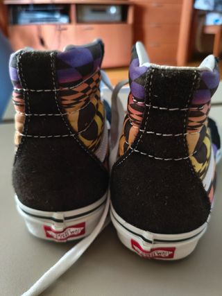 Vans Sk8-Hi Negras/Moradas 39