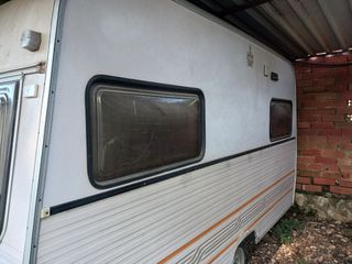 Caravana 370 - mesa plegable Hergo gazela