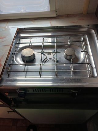 Caravana 370 - mesa plegable Hergo gazela