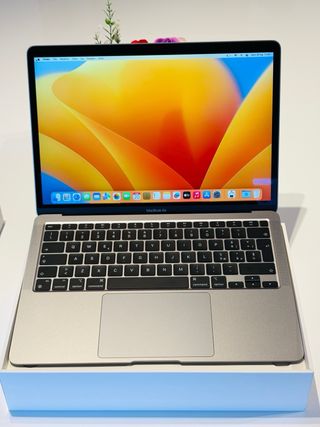 MacBook Air Apple M1 8/256 batteria 1 solo ciclo
