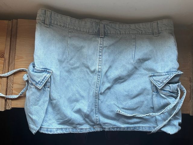 Minifalda vaquera cargo azul