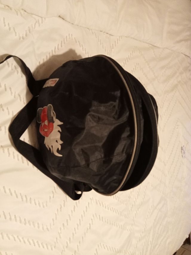 Mochila para casco