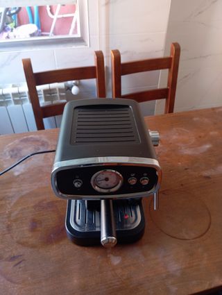 Cafetera Espresso Silvercrest - Negra