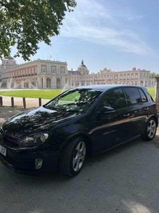 Volkswagen Golf GTI DSG 2012 2.0 TSI 211