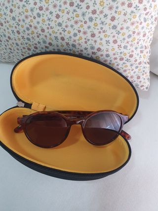 Gafas sol de mujer. Nuevas a estrenar!
