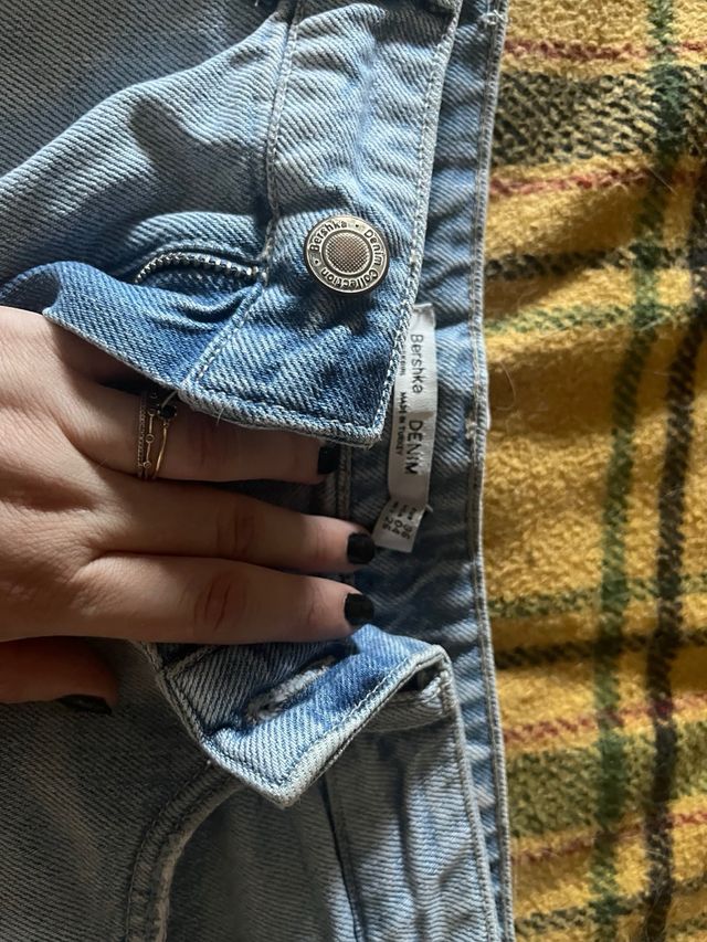 Shorts vaqueros con encaje