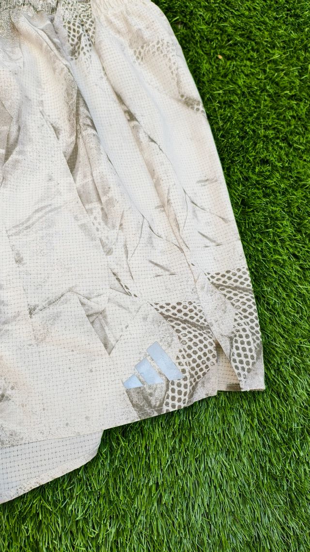 Adidas Ultimate Shorts - Beige