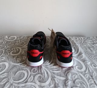 Adidas VS Switch 3 K - Scarpe Nere/Rosse Tg 40