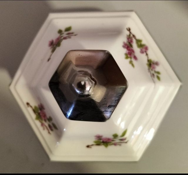 BOTE CERÁMICA VINTAGE CON FLORES Y PLATEADOS