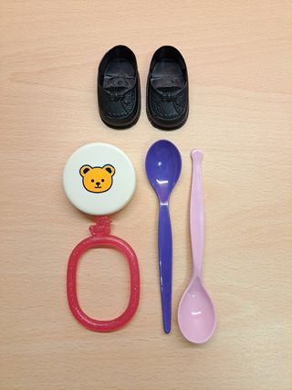 Accessori vari per bambole