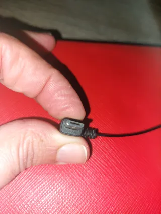 Teclado Tablet - Funda Roja