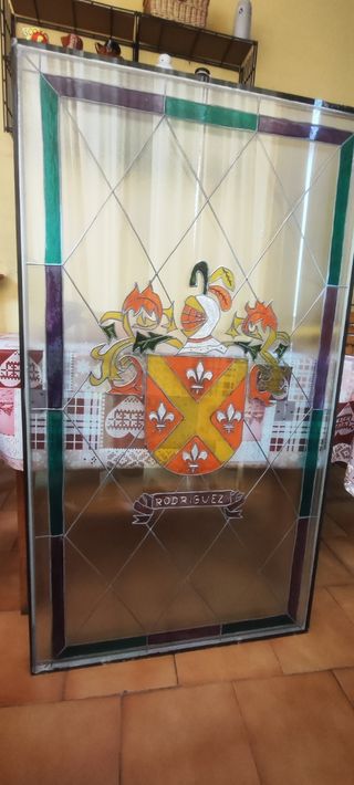 Vitral heráldico Rodríguez