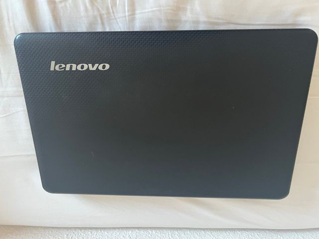 Portátil Lenovo G550 Negro