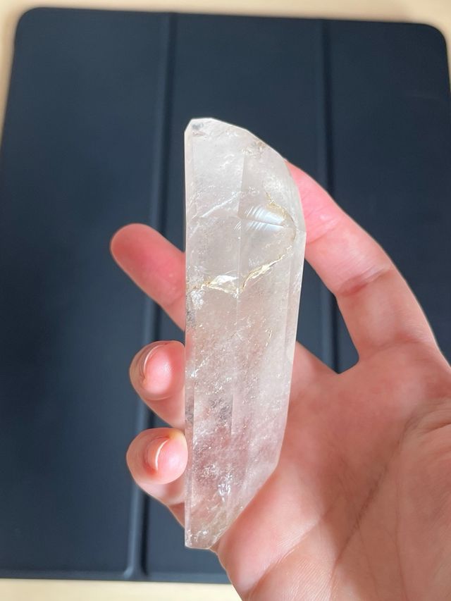 Cuarzo en forma de diamante