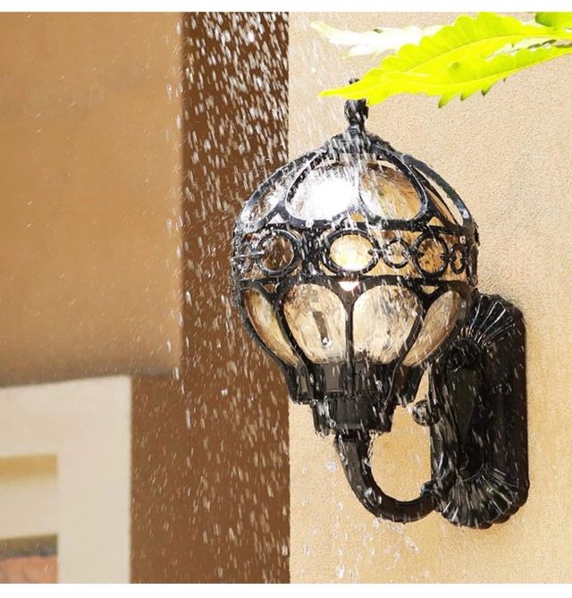 Lámpara pared exterior negra