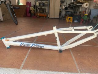  BMX race Cruiser 24" azules bombshell y cuadro 24