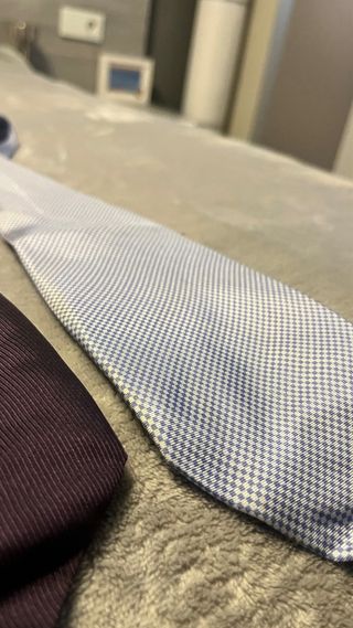11 Corbatas - Multicolor y Rojas