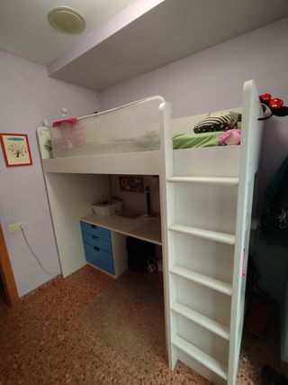 Cama alta Stuva Ikea - Escritorio