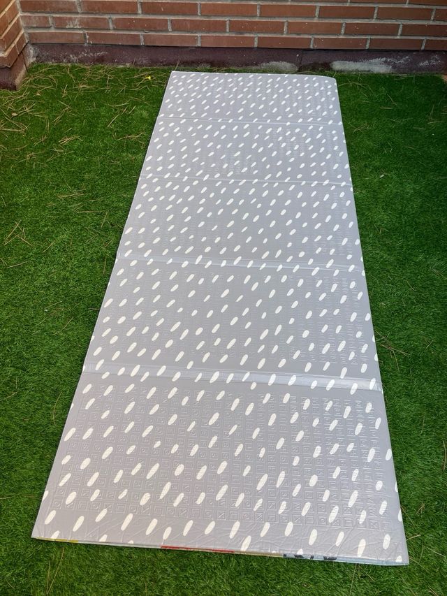 Alfombra juegos TafToys infantil