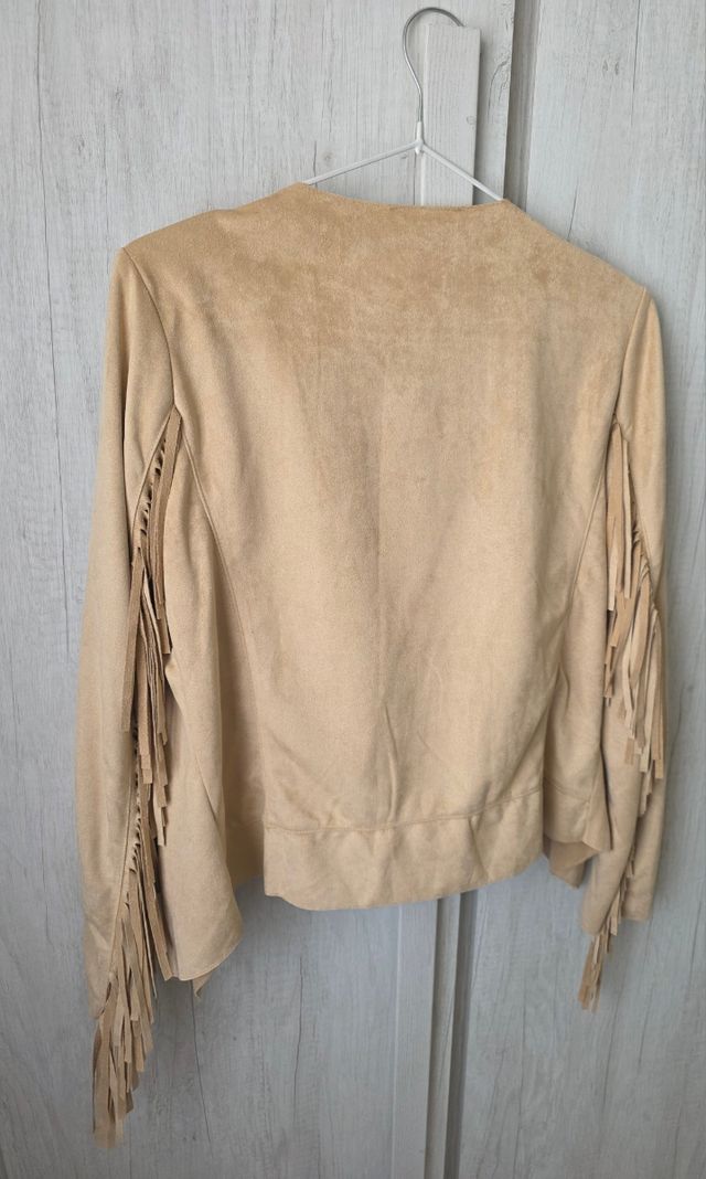 Chaqueta beige flecos talla S