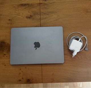 MacBook Air M2 13" 256GB - 8Gb - Gris espacial
