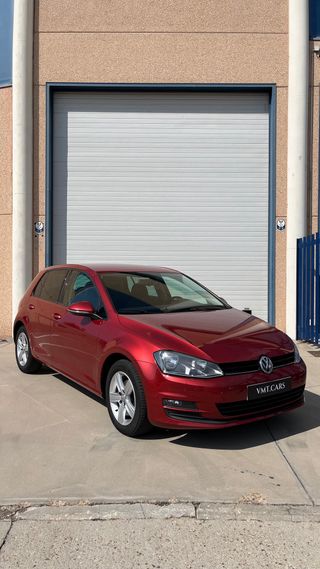 Volkswagen Golf VII Advance 2.0 TDI 2015