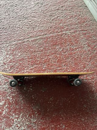 Patinete Cars: ¡A toda velocidad!