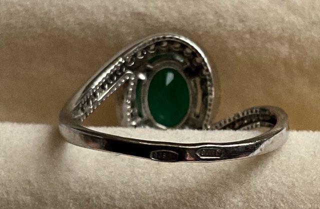 Anello smeraldo zirconi argento
