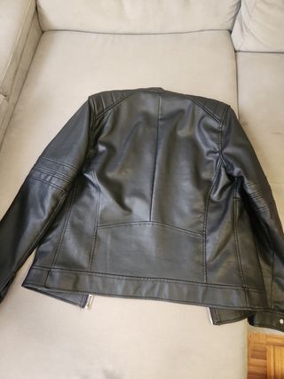 Cazadora cuero negra M